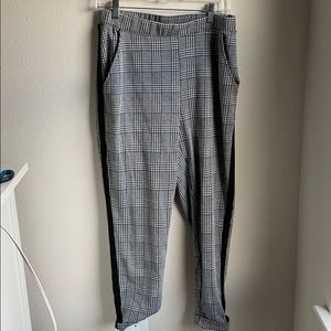 Houndstooth pants